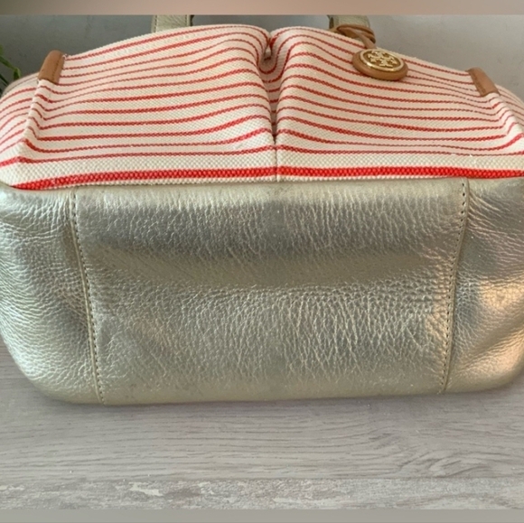 Tory Burch Carrie Tote - Picture 6 of 7